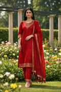 Red kurti